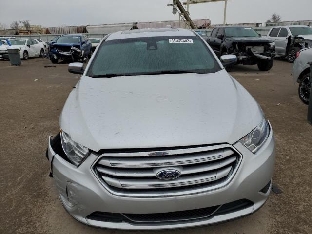 Photo 5 from auction – 2019 FORD TAURUS LIM with VIN 1FAHP2F89KG111492