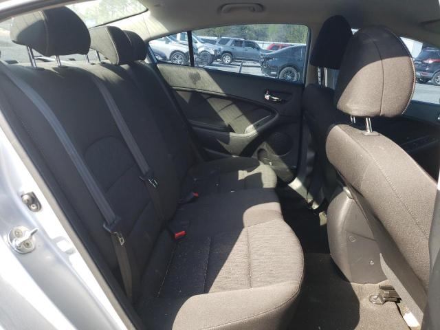 Photo 10 from auction – 2016 KIA FORTE LX with VIN KNAFK4A61G5602642