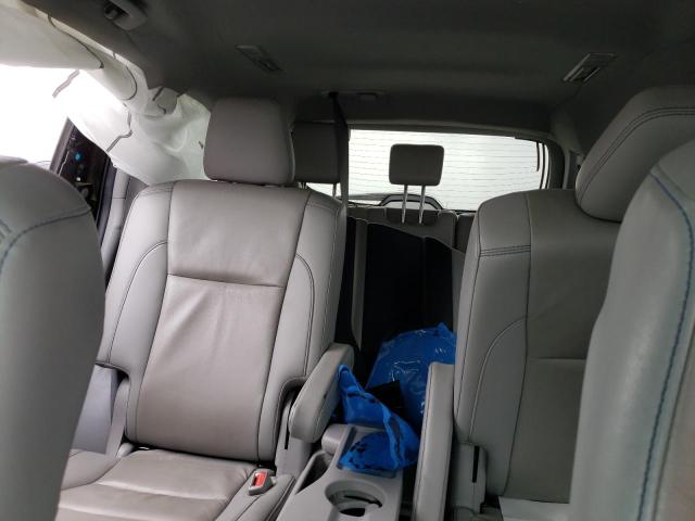 Photo 10 from auction – 2019 TOYOTA HIGHLANDER with VIN 5TDKZRFH0KS573559