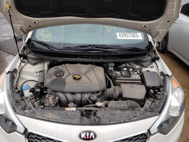 Zdjęcie 11 z aukcji – 2015 KIA FORTE LX z VIN KNAFK4A64F5407150