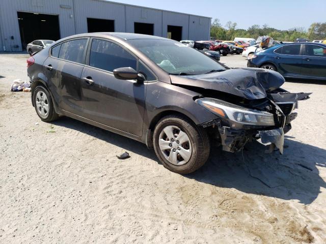 Photo 4 from auction – 2018 KIA FORTE LX with VIN 3KPFK4A76JE190709