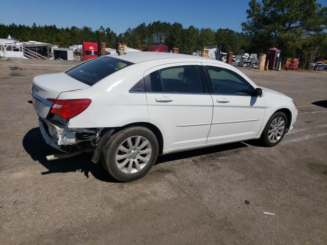 Photo 3 from auction – 2013 CHRYSLER 200 TOURIN with VIN 1C3CCBBBXDN714861