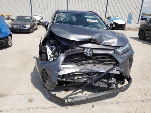 Photo 5 from auction – 2022 TOYOTA RAV4 XLE with VIN 2T3W1RFVXNC179442