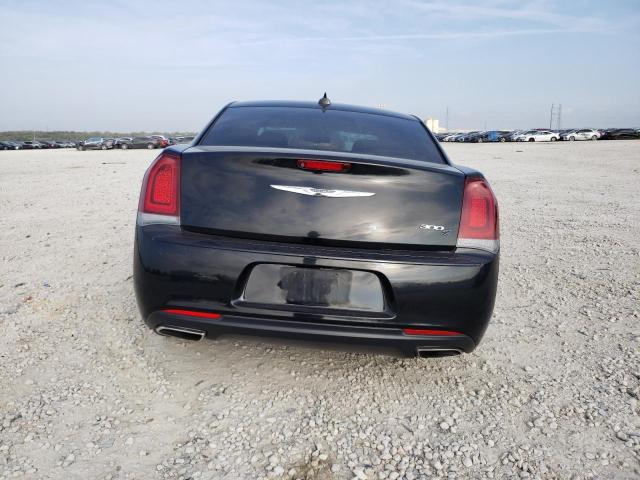 Photo 6 from auction – 2019 CHRYSLER 300 S with VIN 2C3CCABG9KH697949