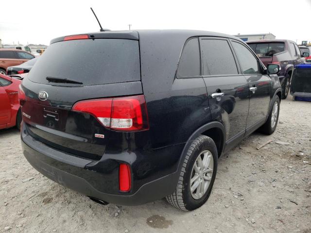 Photo 3 from auction – 2014 KIA SORENTO LX with VIN 5XYKT3A64EG477486