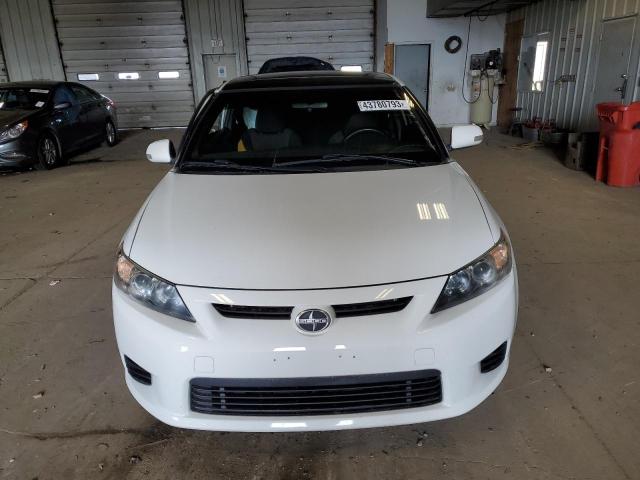 Photo 5 from auction – 2011 TOYOTA SCION TC with VIN JTKJF5C75B3014057