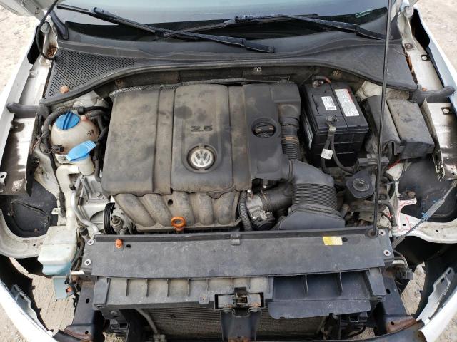 Photo 11 from auction – 2012 VOLKSWAGEN PASSAT S with VIN 1VWAP7A33CC016808