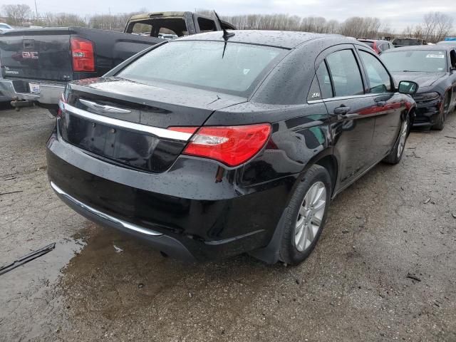 Photo 3 from auction – 2012 CHRYSLER 200 TOURIN with VIN 1C3CCBBB9CN181075