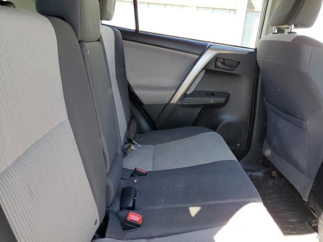 Photo 11 from auction – 2015 TOYOTA RAV4 LE with VIN JTMZFREV0FD078973