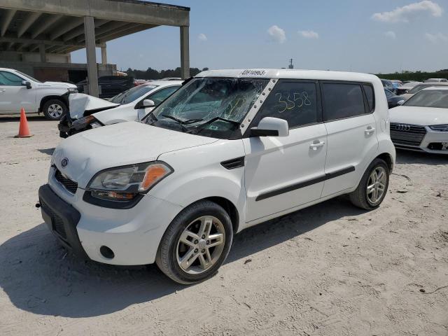 KIA SOUL + 2011 with VIN KNDJT2A21B7315861 - Photo from auction