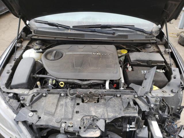 Photo 11 from auction – 2015 CHRYSLER 200 S with VIN 1C3CCCBGXFN531481