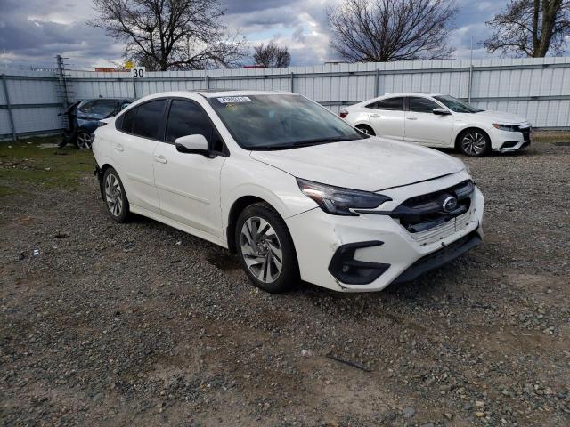 Photo 4 from auction – 2023 SUBARU LEGACY LIM with VIN 4S3BWAN61P3003637