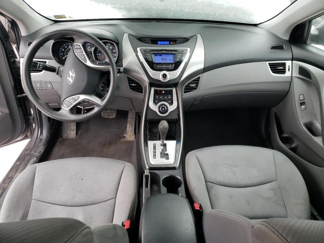 Photo 8 from auction – 2011 HYUNDAI ELANTRA GL with VIN 5NPDH4AE7BH056180