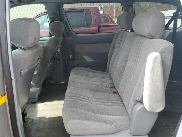 Photo 10 from auction – 2002 TOYOTA SIENNA CE with VIN 4T3ZF19C02U433910