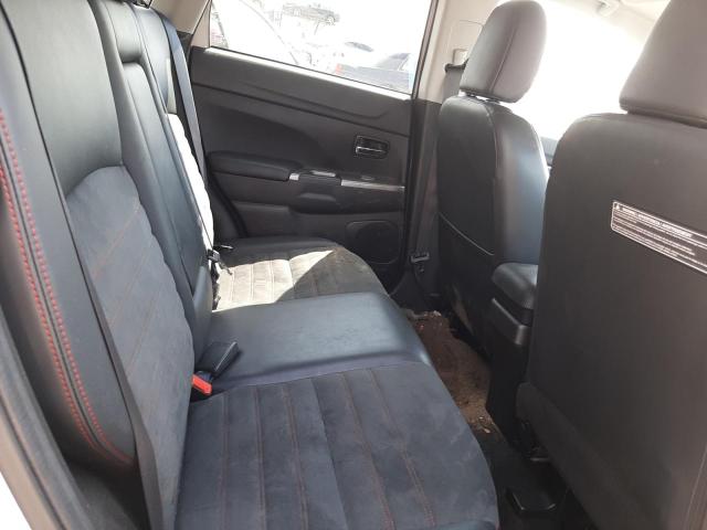 Photo 10 from auction – 2018 MITSUBISHI OUTLANDER with VIN JA4AP3AW8JU014107