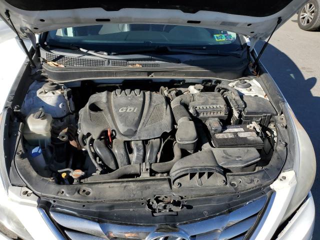 Photo 11 from auction – 2011 HYUNDAI SONATA SE with VIN 5NPEC4AC8BH242277