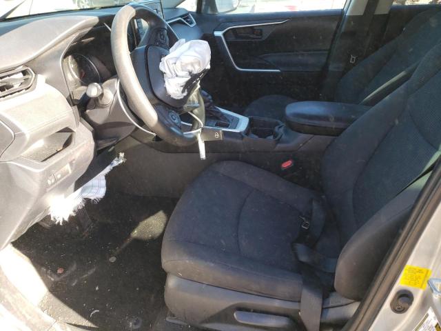 Photo 7 from auction – 2020 TOYOTA RAV4 LE with VIN 2T3F1RFVXLW099053