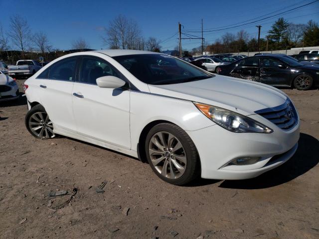Photo 4 from auction – 2013 HYUNDAI SONATA SE with VIN 5NPEC4ACXDH665445
