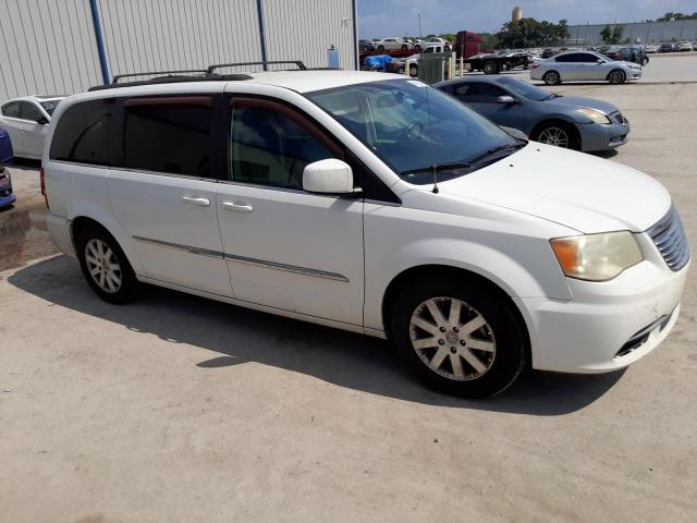 Photo 4 from auction – 2013 CHRYSLER TOWN & COU with VIN 2C4RC1BG8DR694320