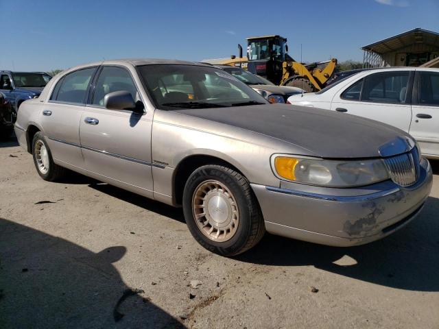 Photo 4 from auction – 2000 LINCOLN TOWN CAR E with VIN 1LNHM81WXYY924219