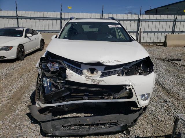 Photo 5 from auction – 2014 TOYOTA RAV4 XLE with VIN JTMWFREV7EJ008261