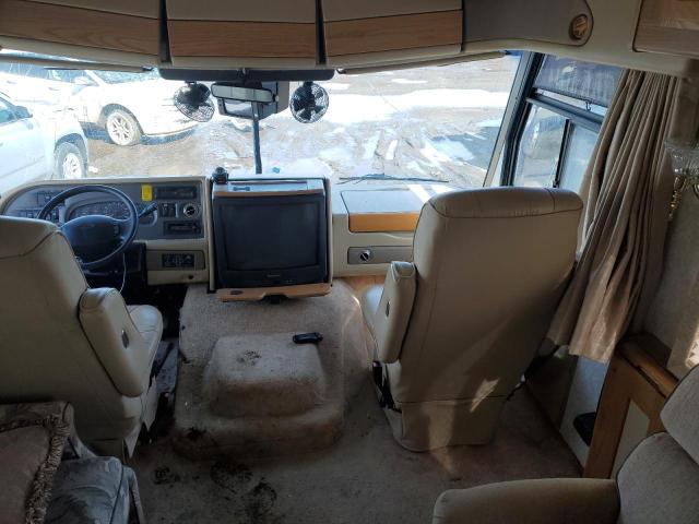 Photo 5 from auction – 1999 FLEETWOOD PACE ARROW with VIN 3FCNF53S6XJA30109