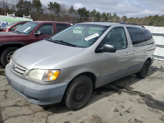 TOYOTA SIENNA CE 2002 with VIN 4T3ZF19C02U433910 - Photo from auction