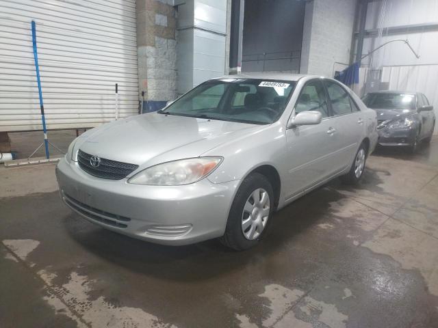 TOYOTA CAMRY 2004 with VIN 4T1BE32K84U902433 - Photo from auction