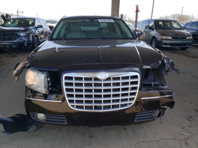 Photo 5 from auction – 2010 CHRYSLER 300 TOURIN with VIN 2C3CA5CV7AH176995