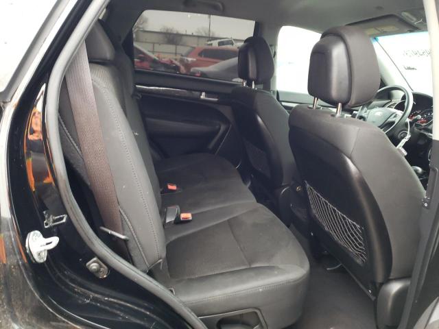 Photo 11 from auction – 2014 KIA SORENTO LX with VIN 5XYKT3A64EG477486