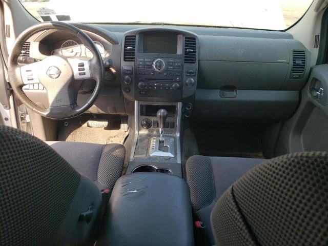 Photo 8 from auction – 2011 NISSAN PATHFINDER with VIN 5N1AR1NB8BC615404