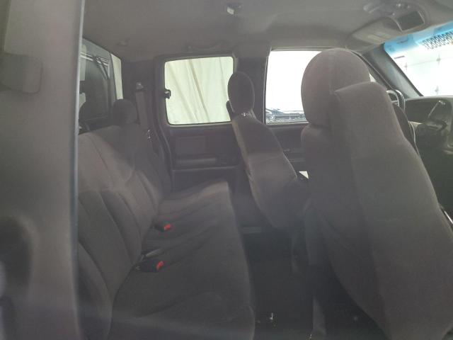 Photo 10 from auction – 2002 CHEVROLET SILVERADO with VIN 1GCEK19VX2E194403