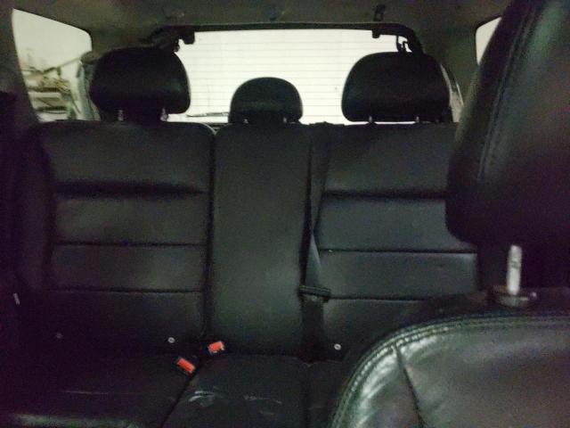 Photo 10 from auction – 2005 FORD ESCAPE LIM with VIN 1FMCU94195KA38794