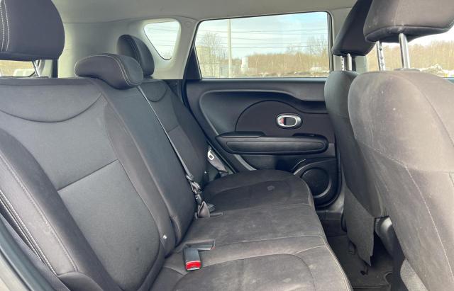 Photo 6 from auction – 2015 KIA SOUL with VIN KNDJN2A29F7192696