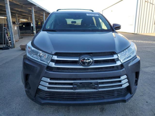 Photo 5 from auction – 2018 TOYOTA HIGHLANDER with VIN 5TDZARFH1JS040088