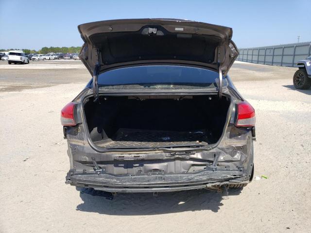 Photo 6 from auction – 2018 KIA FORTE LX with VIN 3KPFK4A76JE190709