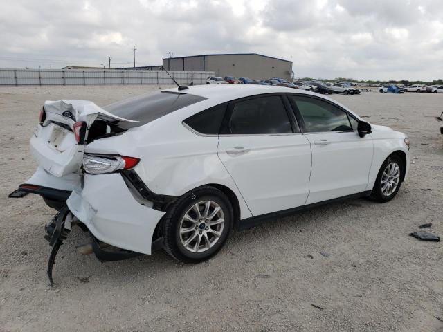 Photo 3 from auction – 2016 FORD FUSION S with VIN 3FA6P0G74GR375351