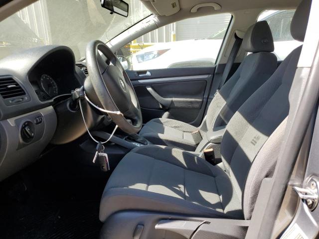 Photo 7 from auction – 2008 VOLKSWAGEN RABBIT with VIN WVWDA71K48W001538