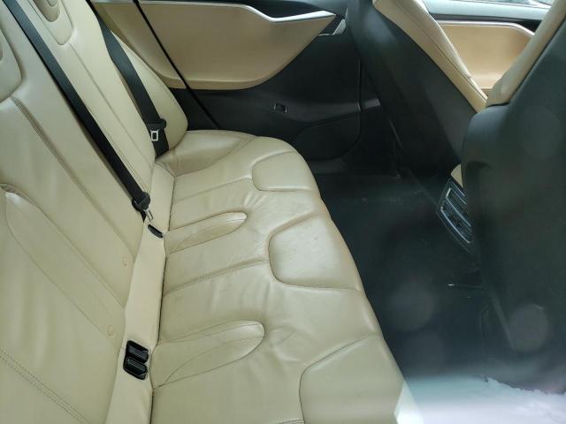 Photo 10 from auction – 2013 TESLA MODEL S with VIN 5YJSA1CN0DFP04466