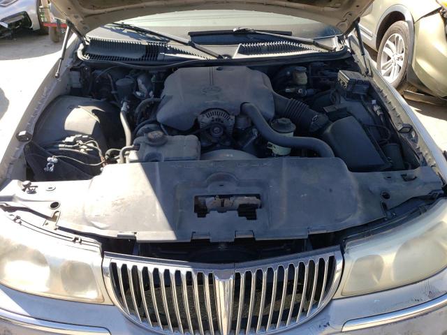 Photo 11 from auction – 2000 LINCOLN TOWN CAR E with VIN 1LNHM81WXYY924219