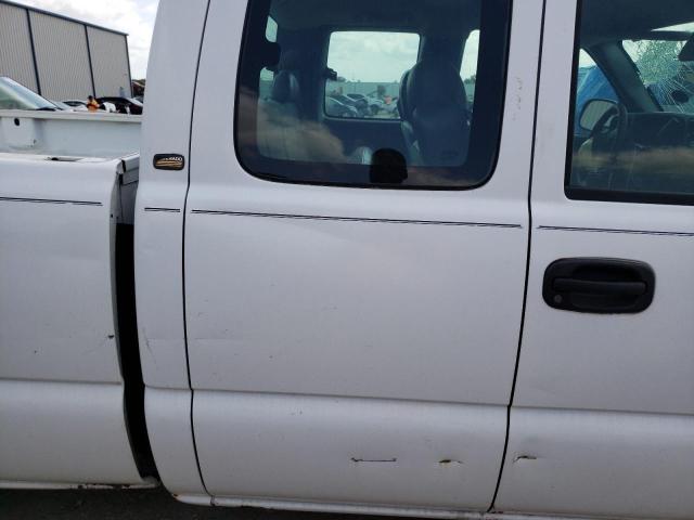 Photo 10 from auction – 2004 CHEVROLET SILVERADO with VIN 1GCEC19T14E284098