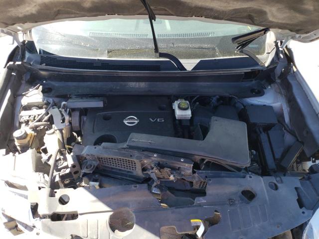 Photo 11 from auction – 2015 NISSAN PATHFINDER with VIN 5N1AR2MN1FC662460