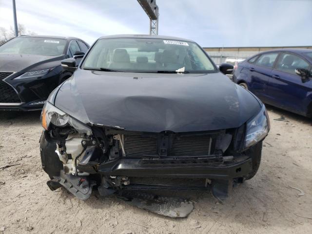 Photo 5 from auction – 2014 VOLKSWAGEN PASSAT SE with VIN 1VWBT7A35EC064202