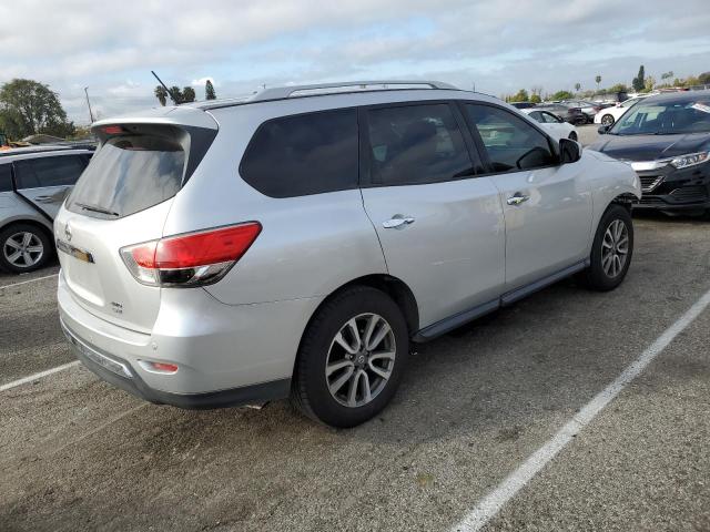 Photo 3 from auction – 2013 NISSAN PATHFINDER with VIN 5N1AR2MM2DC672516