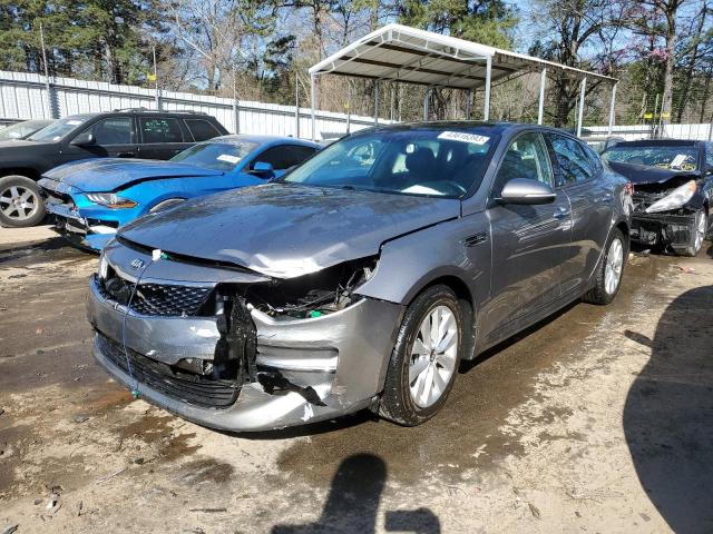 KIA OPTIMA EX 2018 с VIN 5XXGU4L30JG242528 - Снимка от търг