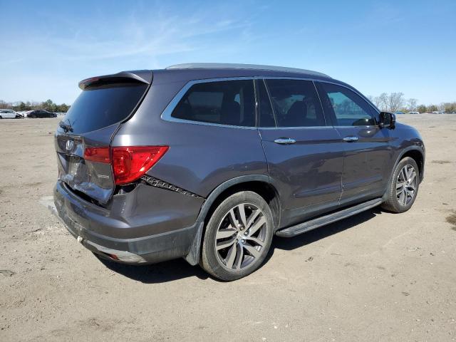 Photo 3 from auction – 2017 HONDA PILOT TOUR with VIN 5FNYF5H92HB026856