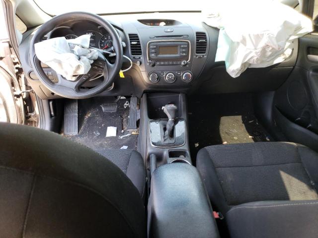 Photo 8 from auction – 2018 KIA FORTE LX with VIN 3KPFK4A76JE190709