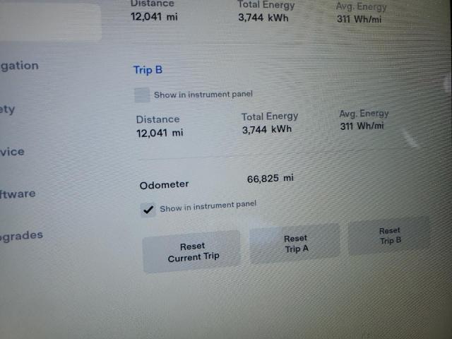 Photo 9 from auction – 2016 TESLA MODEL S with VIN 5YJSA1E27GF166971