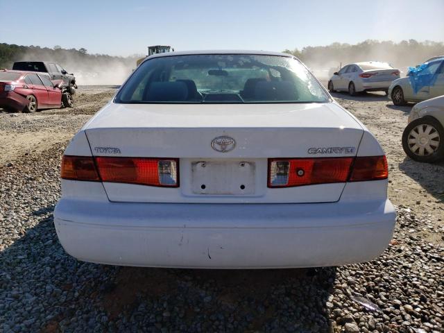 Photo 6 from auction – 2000 TOYOTA CAMRY CE with VIN 4T1BG22K1YU982247