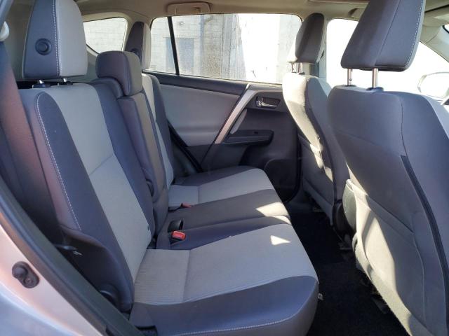 Photo 11 from auction – 2014 TOYOTA RAV4 XLE with VIN 2T3RFREV5EW130132